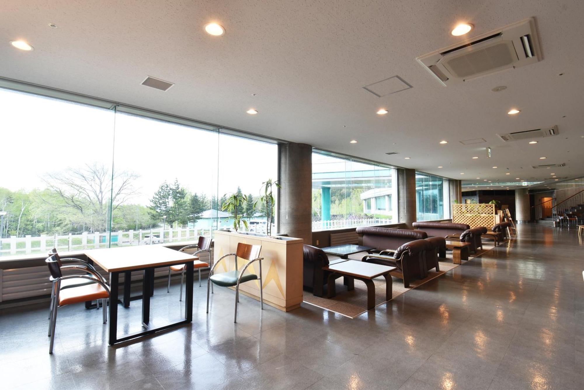 Biei Shirogane Onsen Hotel Park Hills Exterior photo